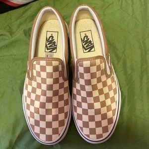 Tan and Cream Vans 8.5 in womens 7.0 in mens
